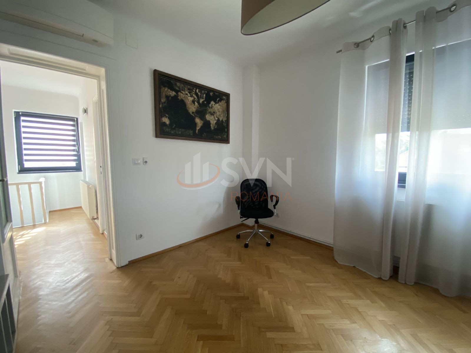 Casa, 5 camere Bucuresti/Vatra Luminoasa