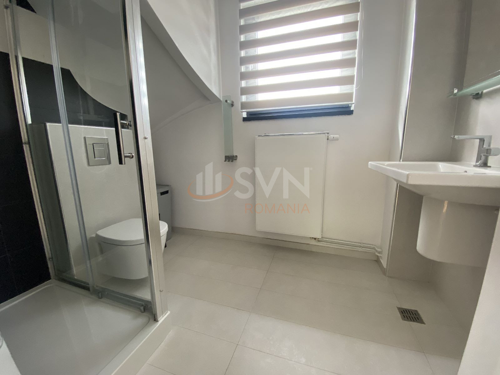 Casa, 5 camere Bucuresti/Vatra Luminoasa