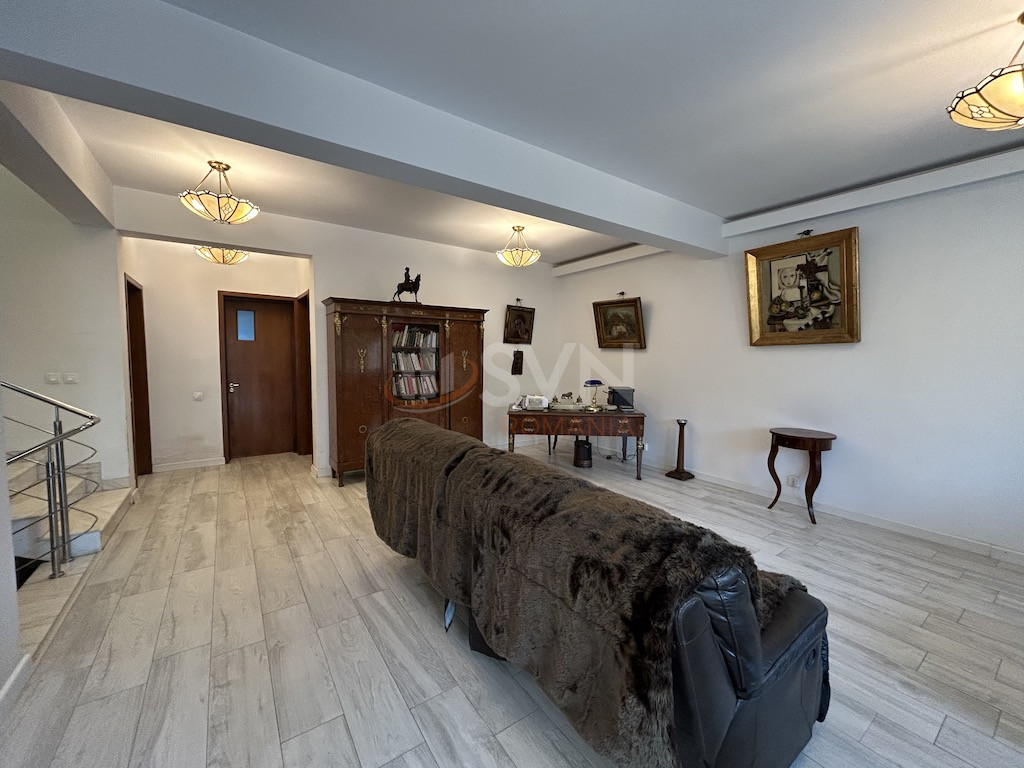 Casa, 5 camere Bucuresti/Bucurestii Noi