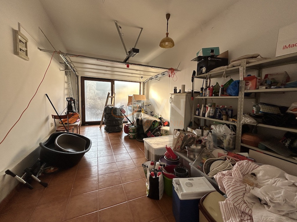 Casa, 5 camere Bucuresti/Bucurestii Noi