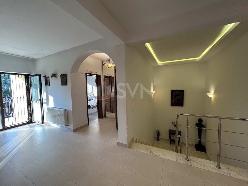 Casa, 5 camere Bucuresti/Bucurestii Noi