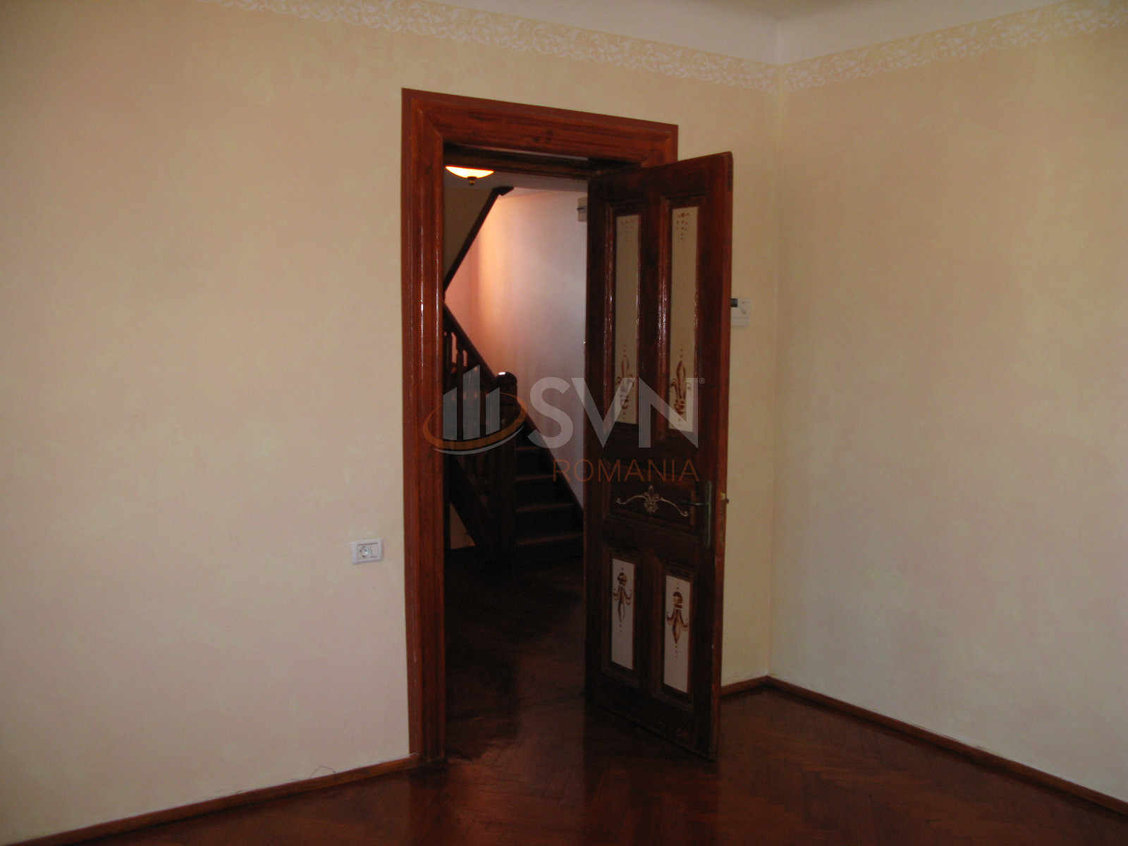 Casa, 5 camere Bucuresti/Domenii