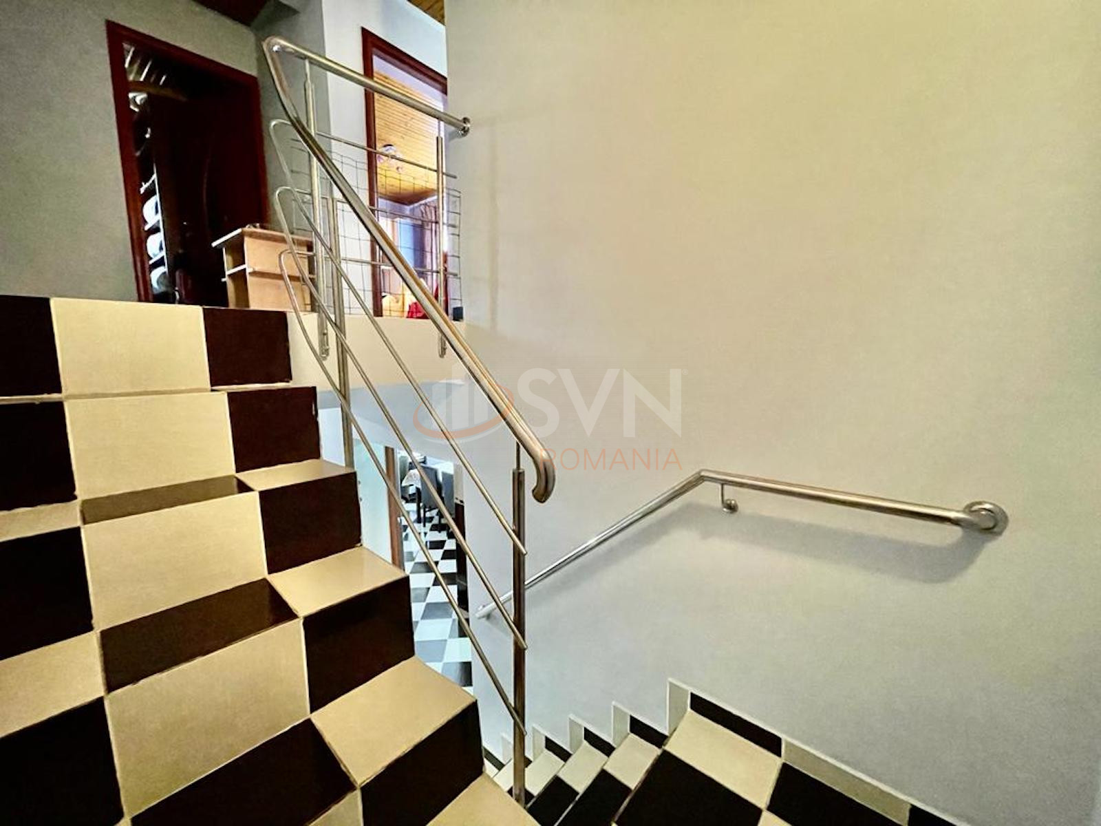 Casa, 5 camere Bucuresti/Aparatorii Patriei