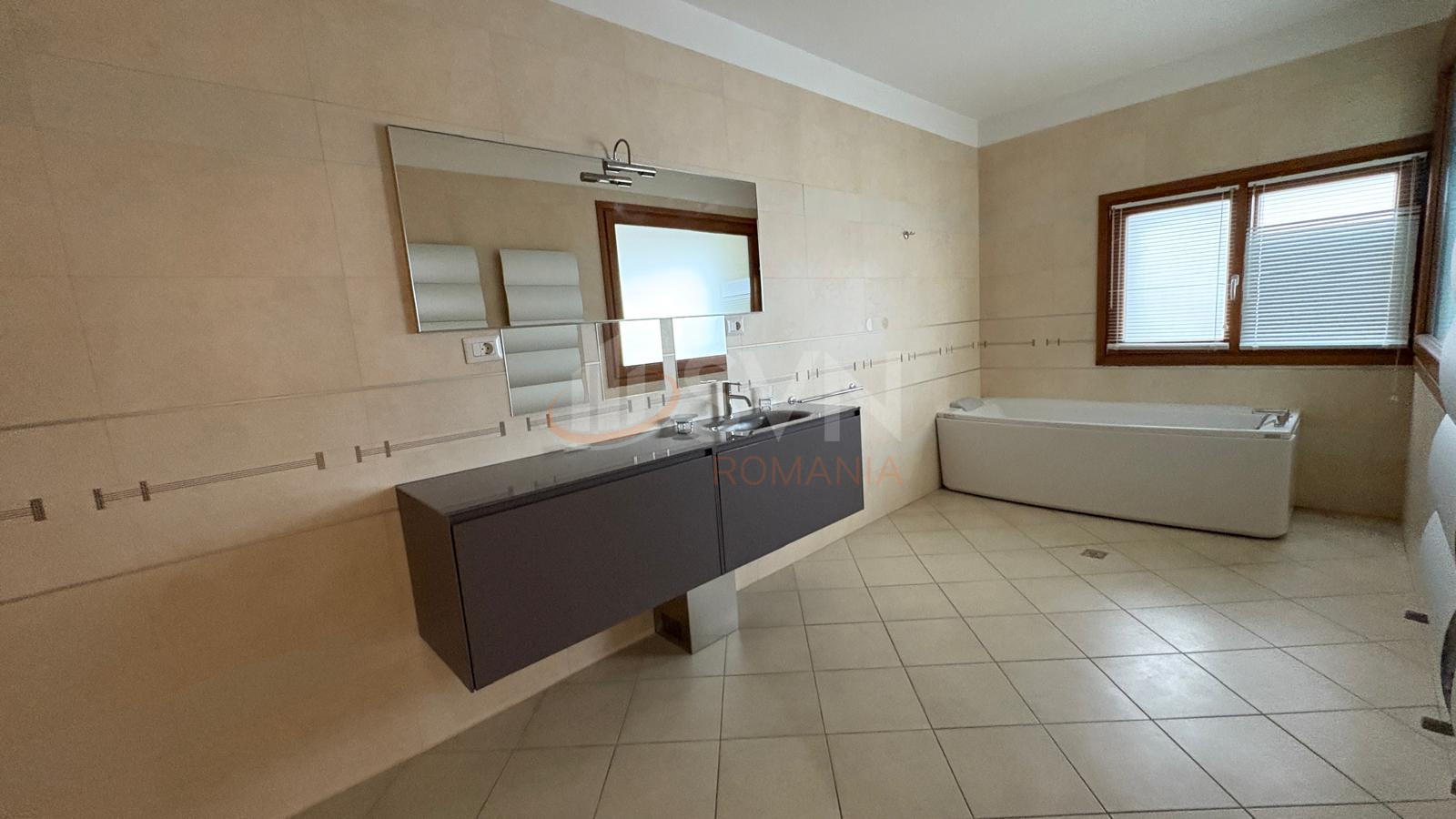 Casa, 5 camere Bucuresti/Pipera