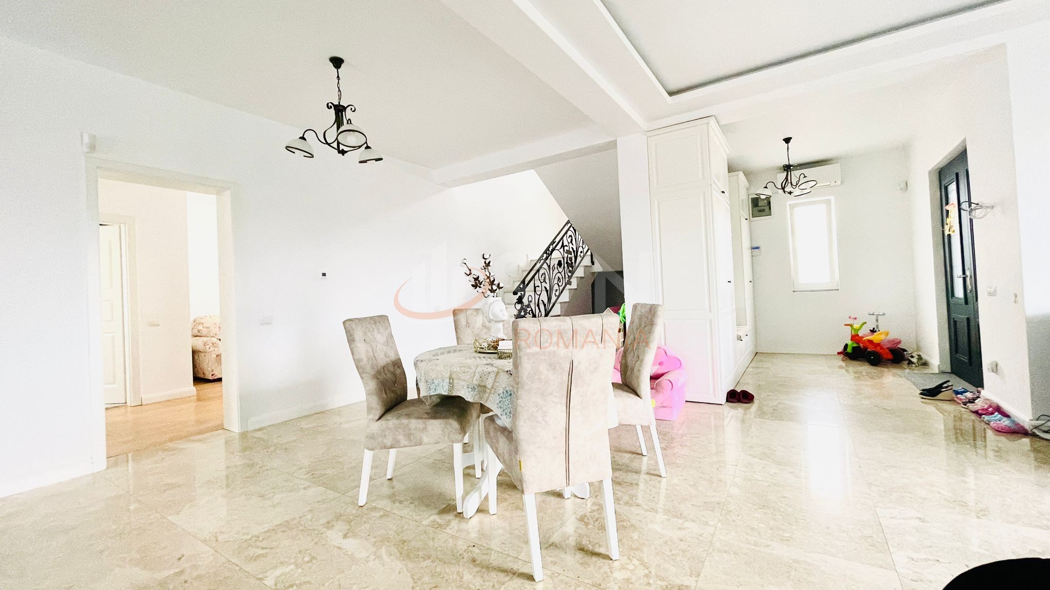 Casa, 5 camere Ilfov/Corbeanca