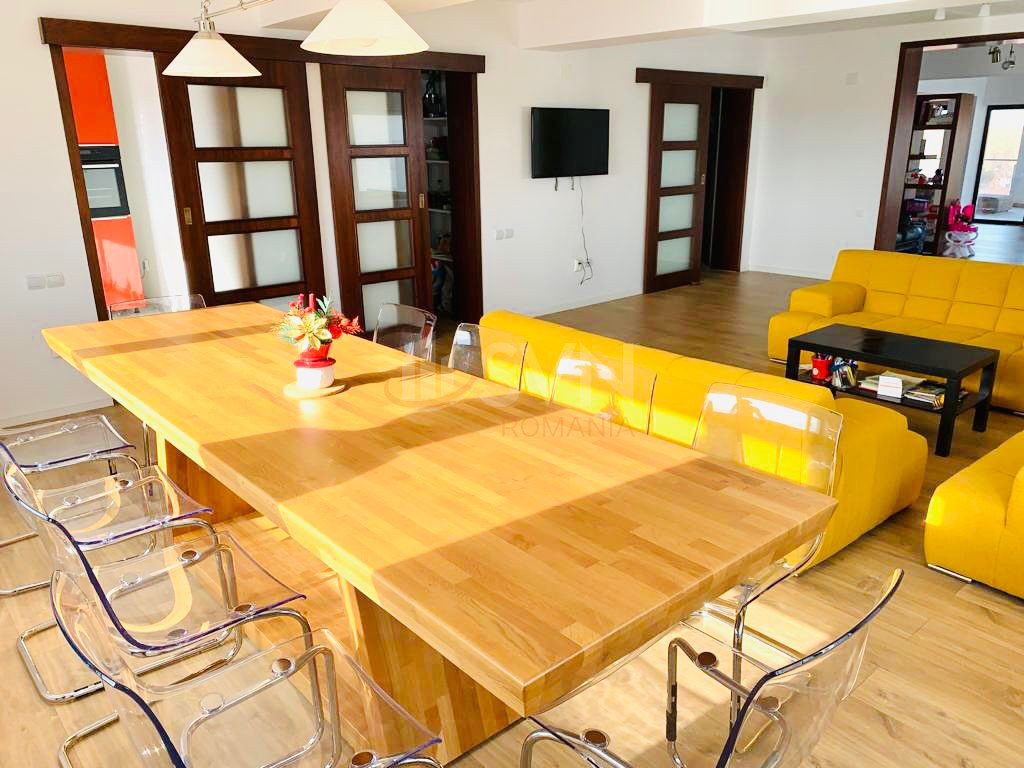 Casa, 5 camere Ilfov/Corbeanca