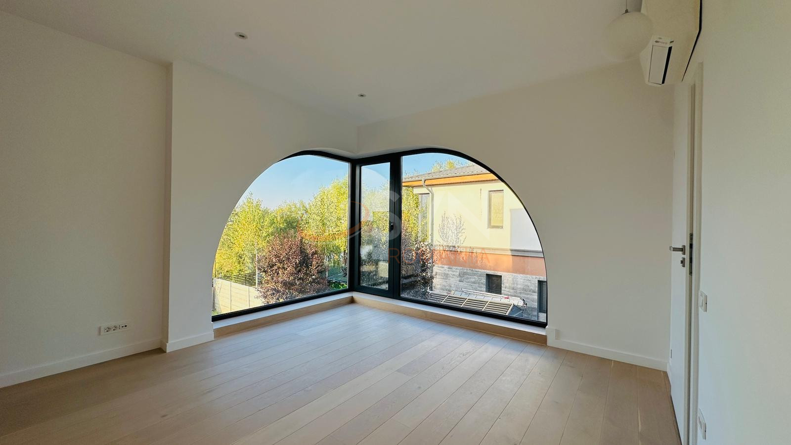 Casa, 5 camere Ilfov/Corbeanca