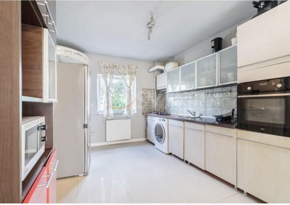 Casa, 5 camere Bucuresti/Pipera