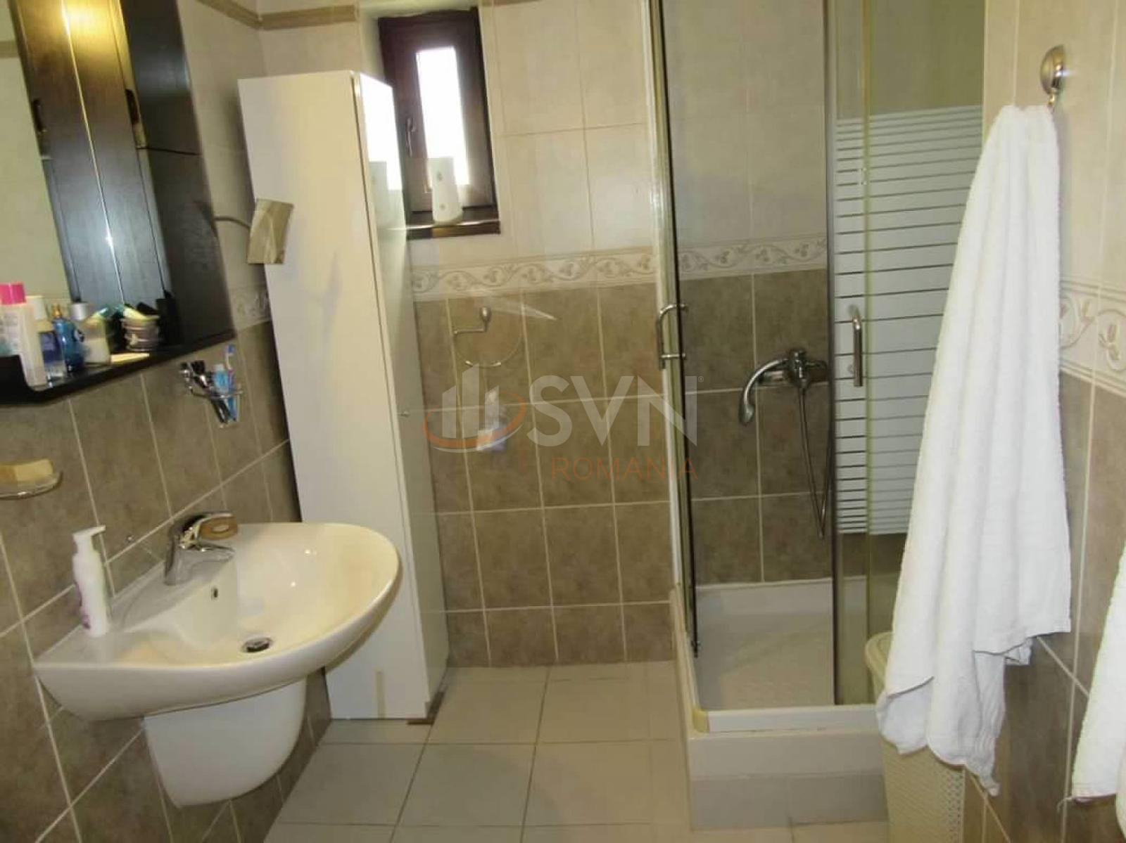 Casa, 5 camere Bucuresti/1 Decembrie 1918