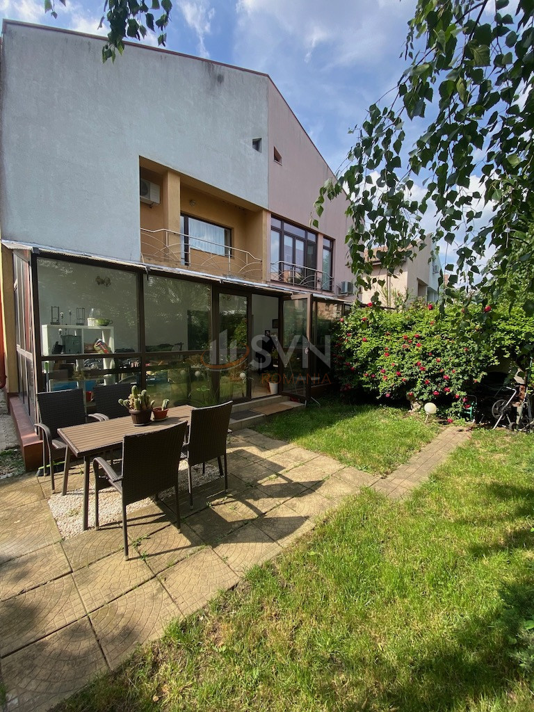 Casa, 5 camere Bucuresti/Damaroaia