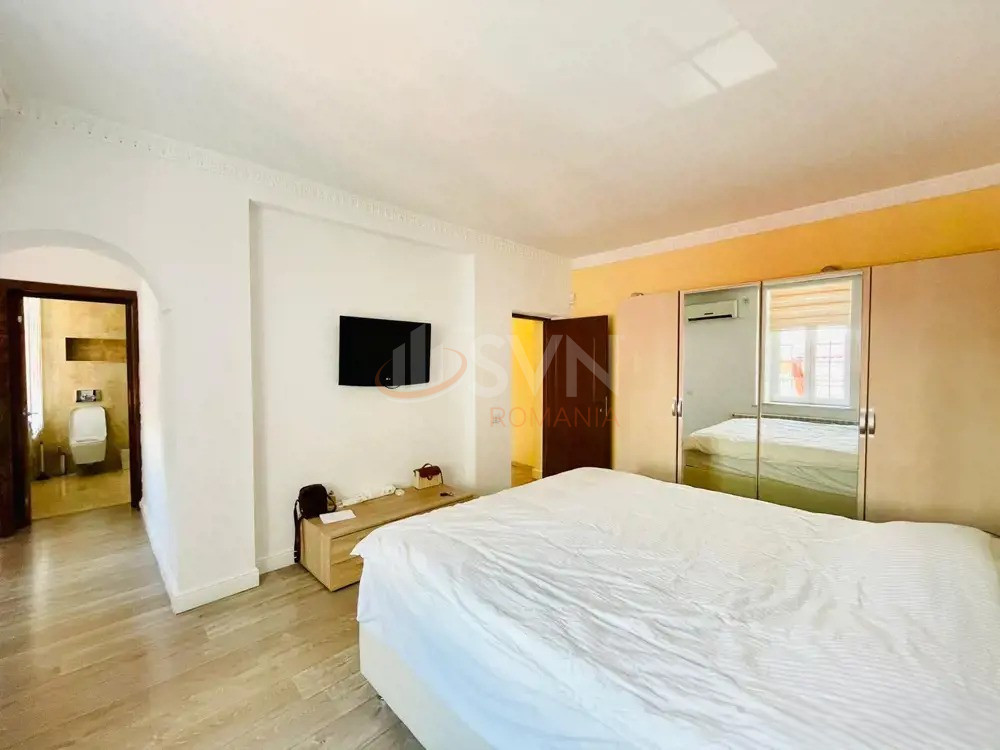 Casa, 5 camere Bucuresti/Parcul Carol