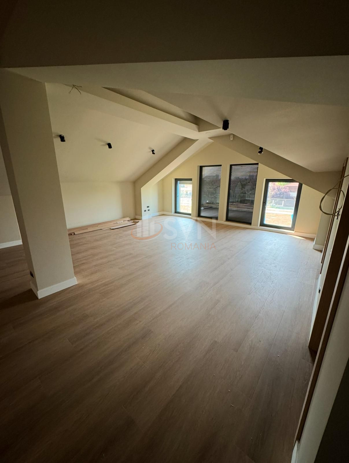 Casa, 5 camere Bucuresti/Aviatiei