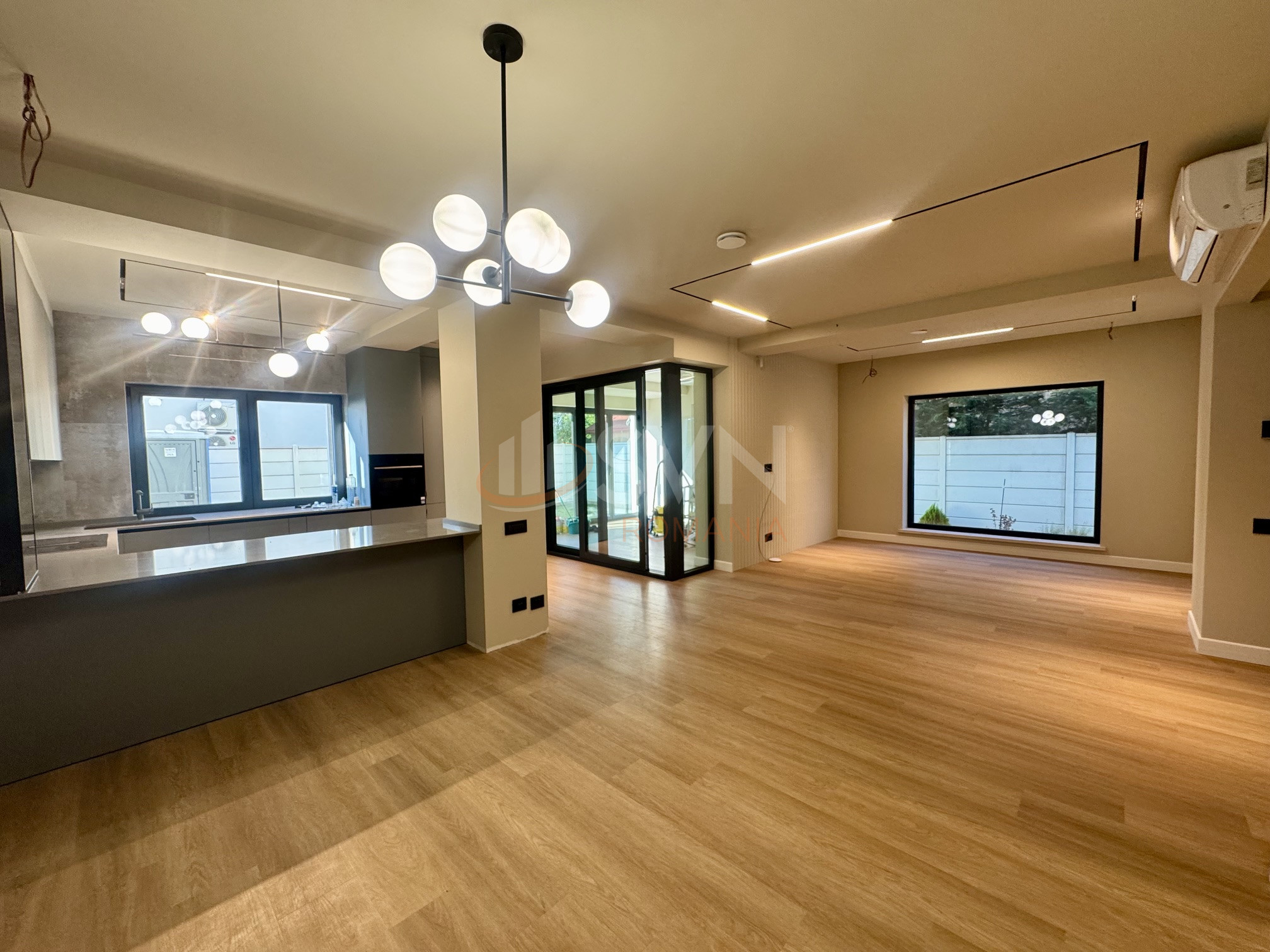 Casa, 5 camere Bucuresti/Aviatiei