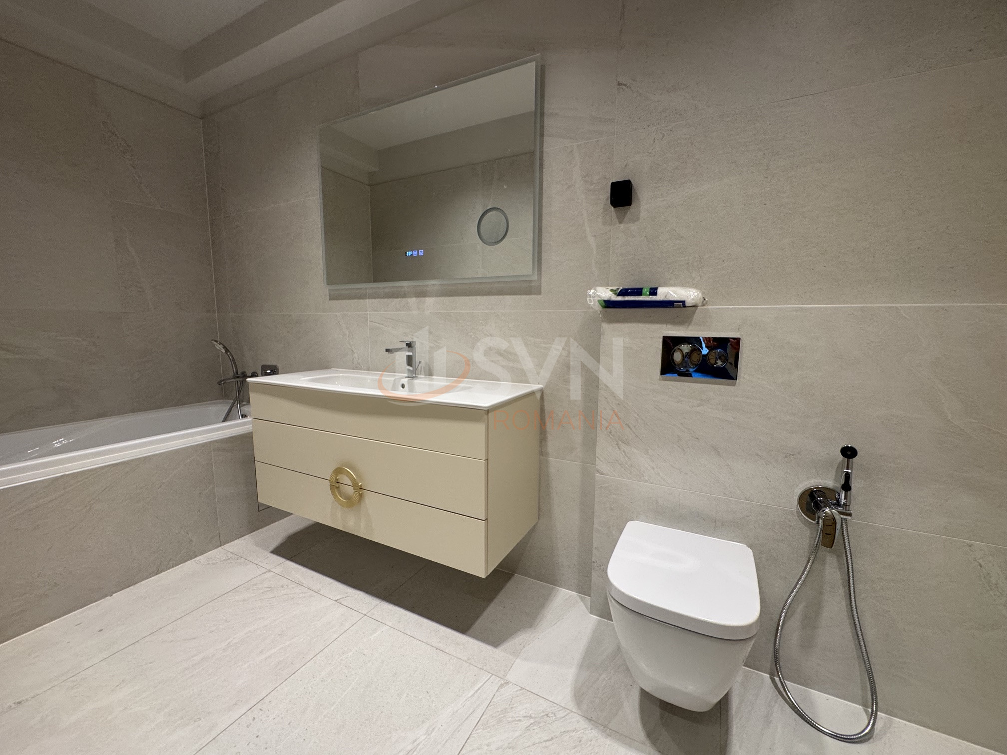 Casa, 5 camere Bucuresti/Aviatiei