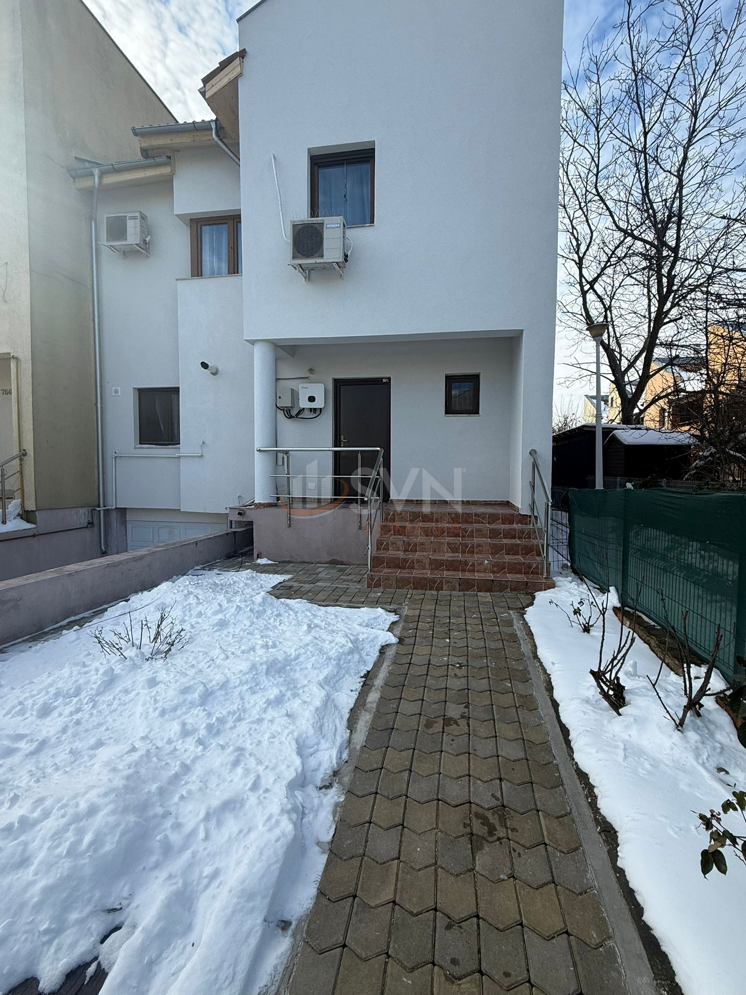 Casa, 5 camere Bucuresti/P-ta Presei Libere