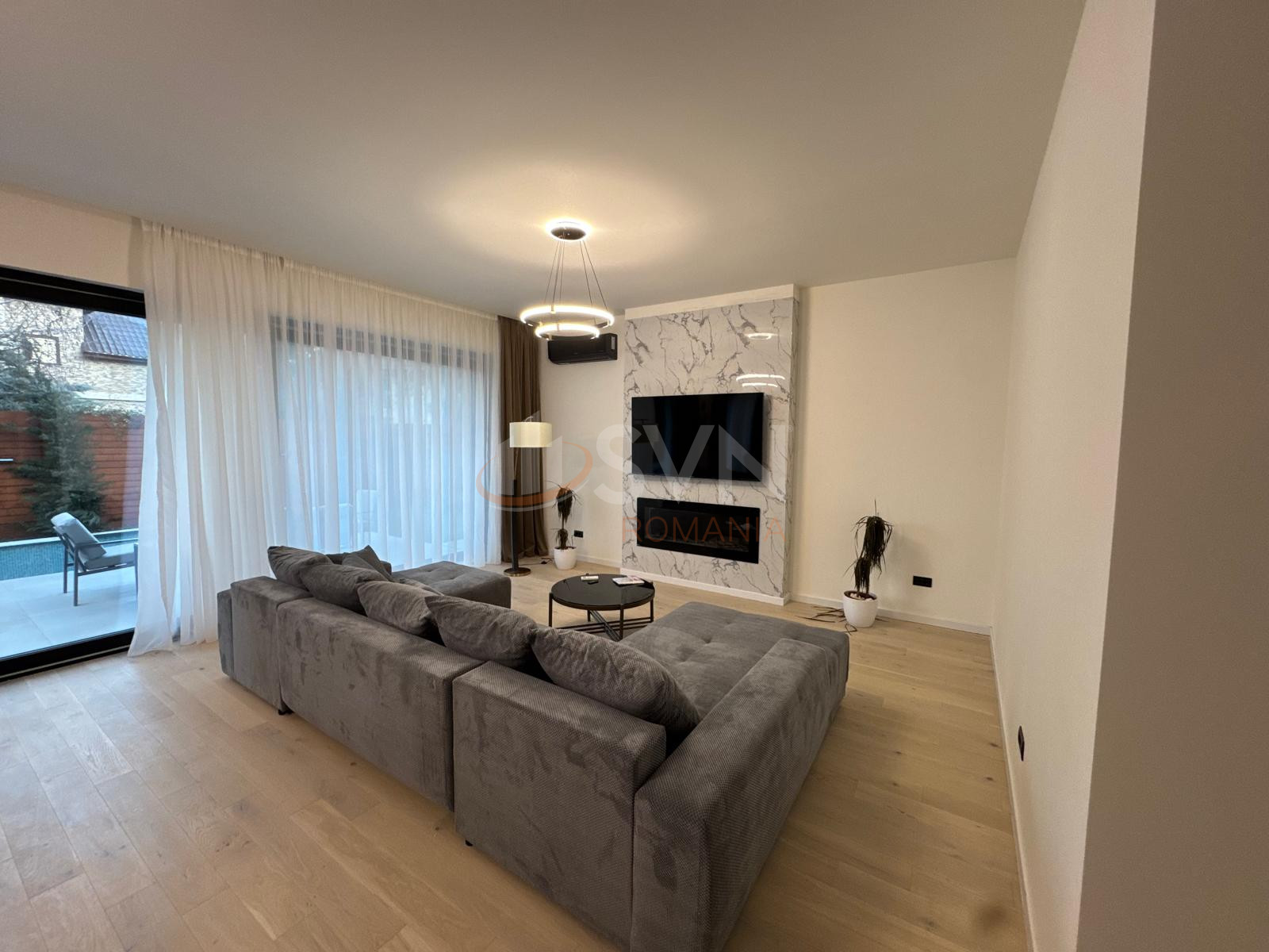 Casa, 5 camere Bucuresti/Iancu Nicolae