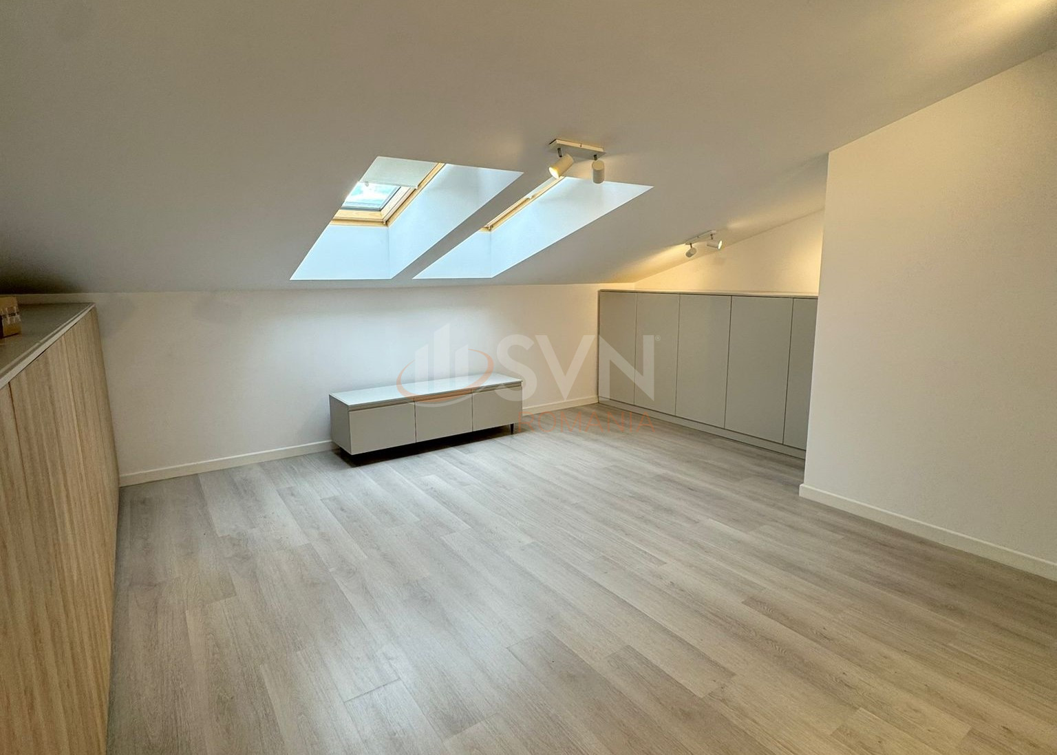 Casa, 5 camere Bucuresti/Pipera