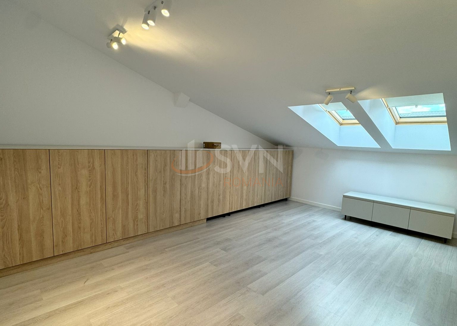 Casa, 5 camere Bucuresti/Pipera