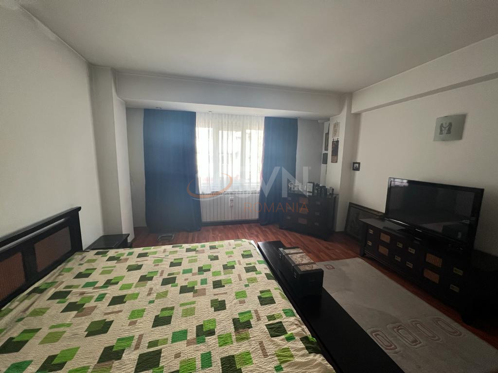 Casa, 5 camere Bucuresti/Piata Victoriei