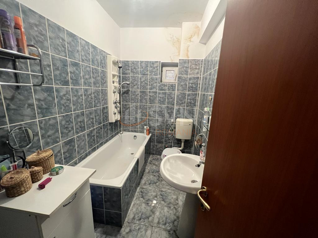 Casa, 5 camere Bucuresti/Piata Victoriei