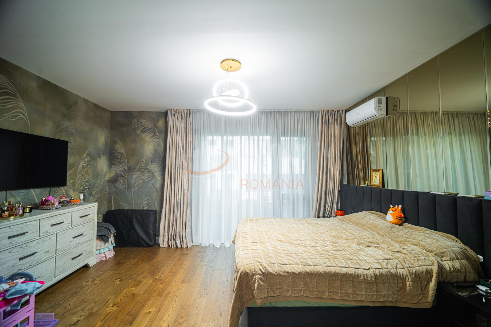 Casa, 5 camere Bucuresti/Iancu Nicolae
