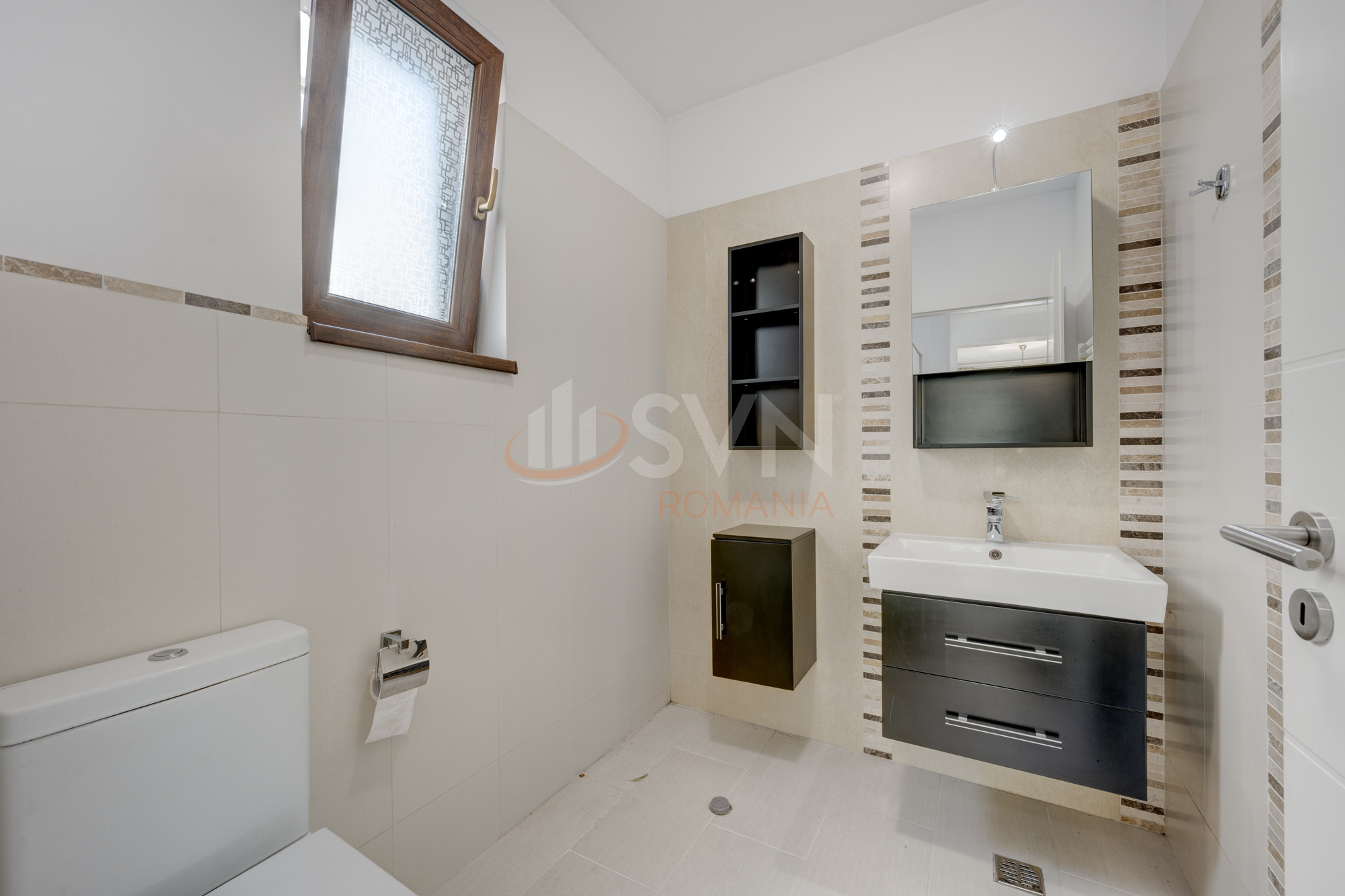 Casa, 5 camere Bucuresti/Iancu Nicolae