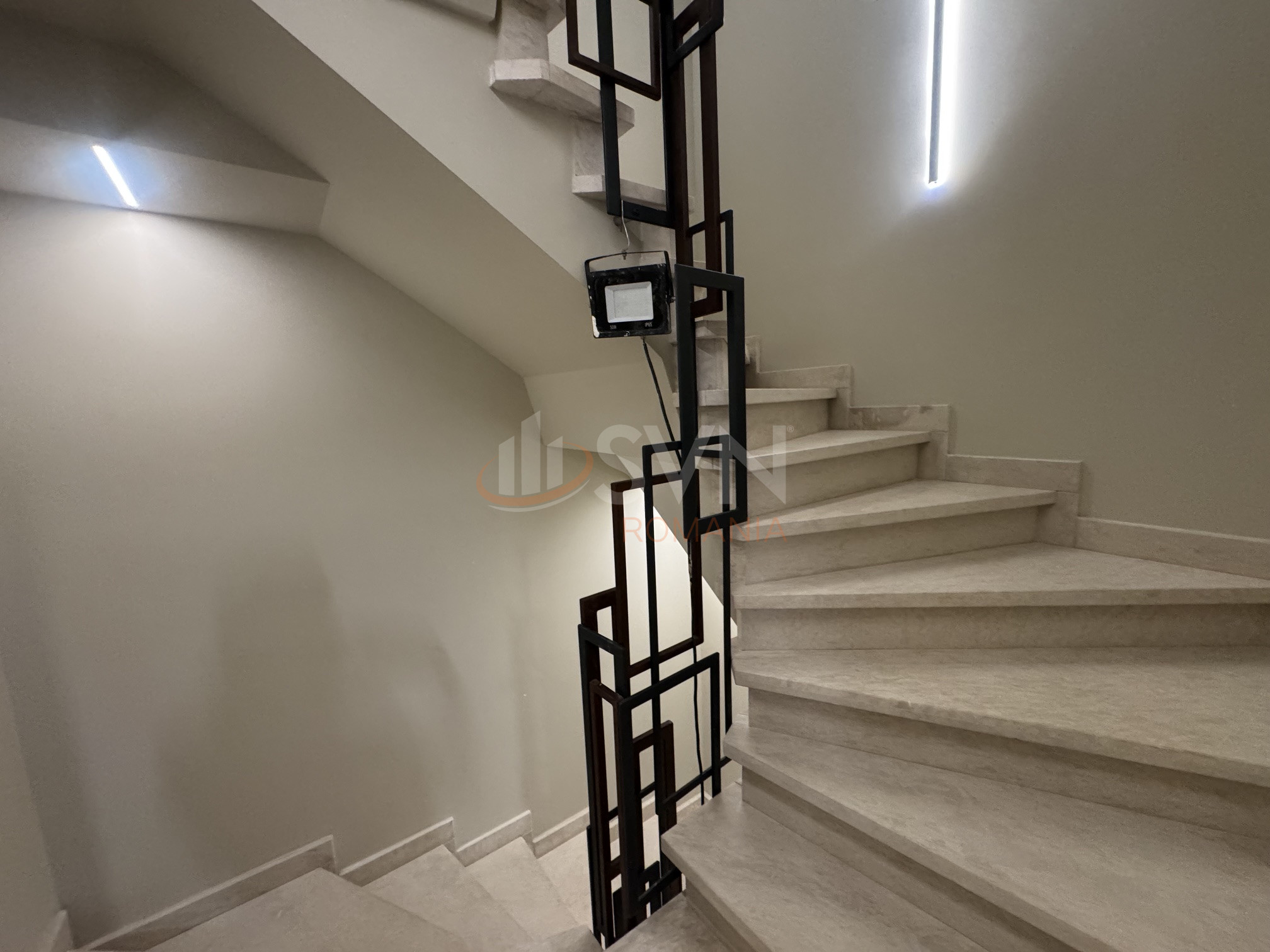Casa, 5 camere Bucuresti/Baneasa