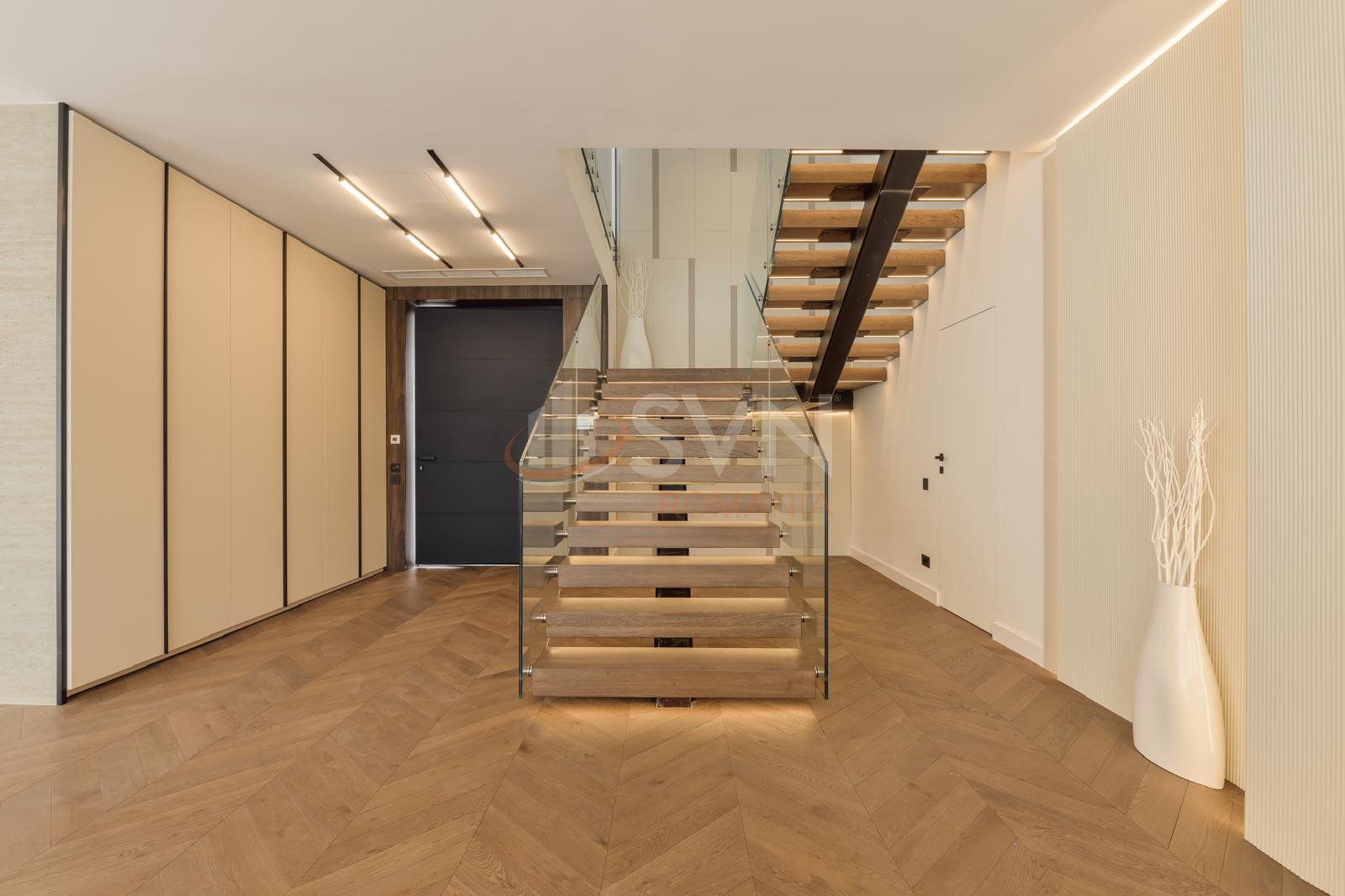 Casa, 5 camere Bucuresti/Iancu Nicolae