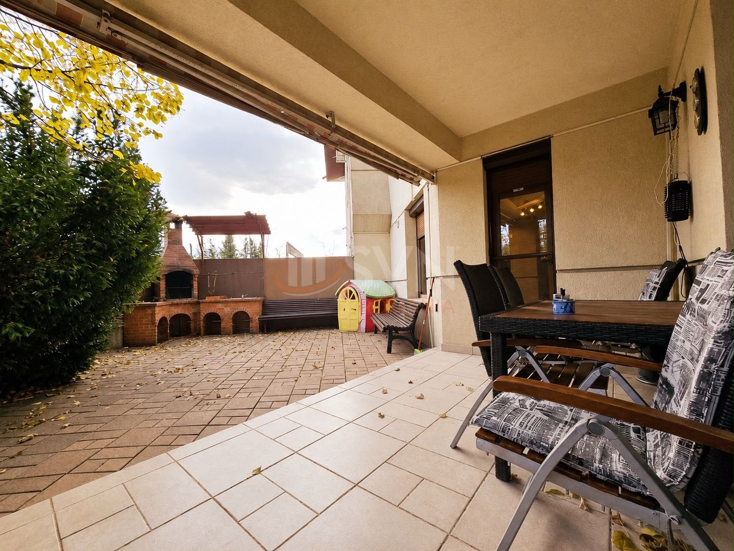 Casa, 5 camere Bucuresti/Sisesti