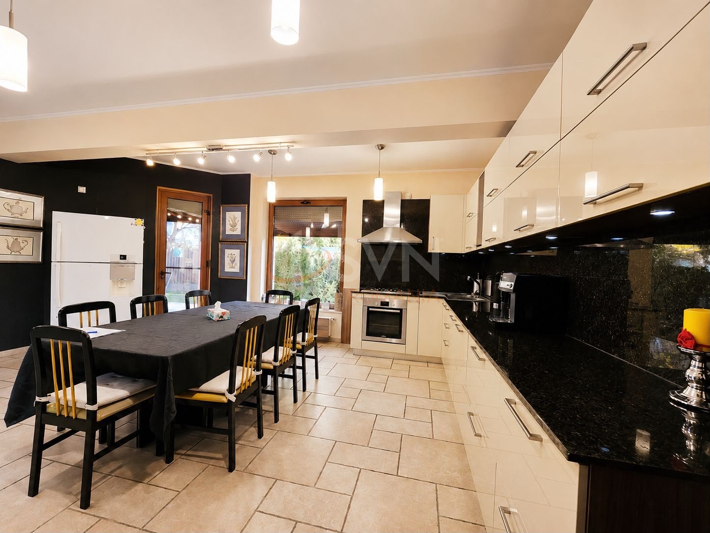 Casa, 5 camere Bucuresti/Sisesti