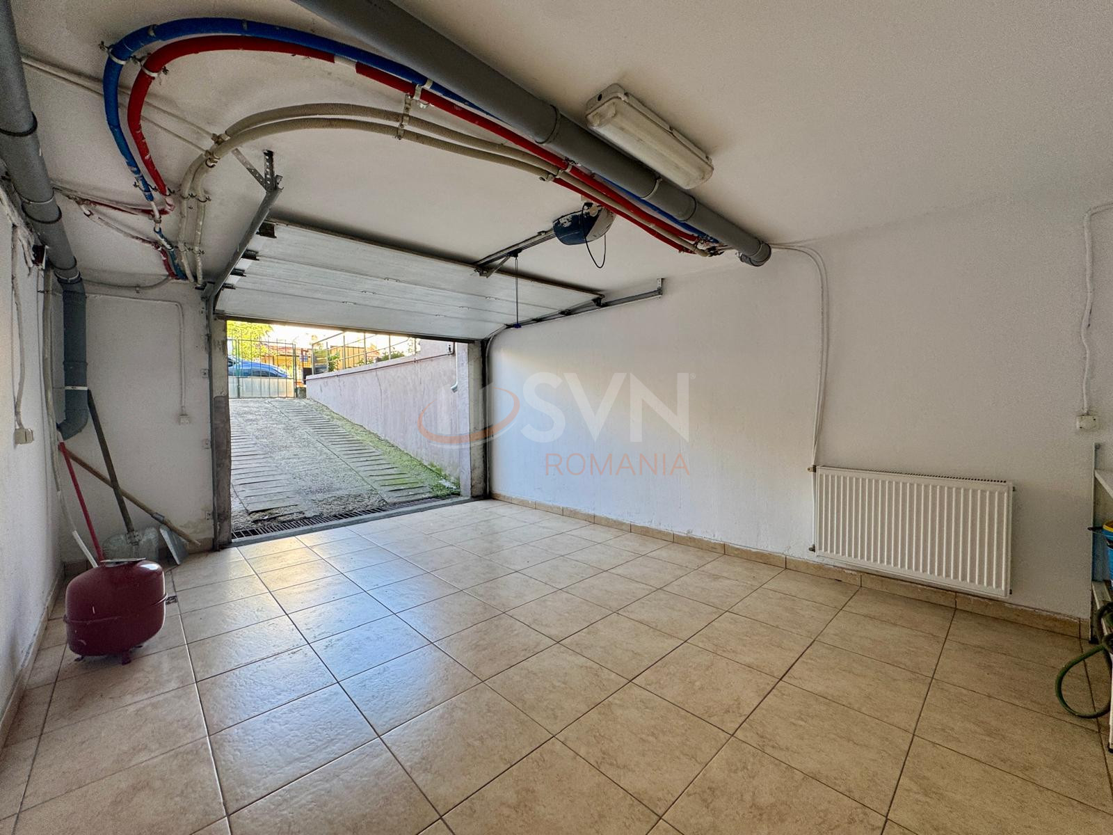Casa, 5 camere Bucuresti/P-ta Presei Libere