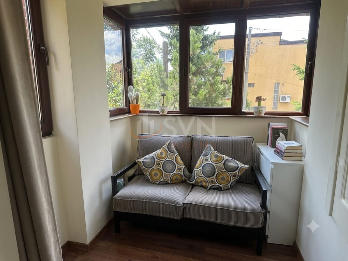 Casa, 5 camere Bucuresti/Vatra Luminoasa