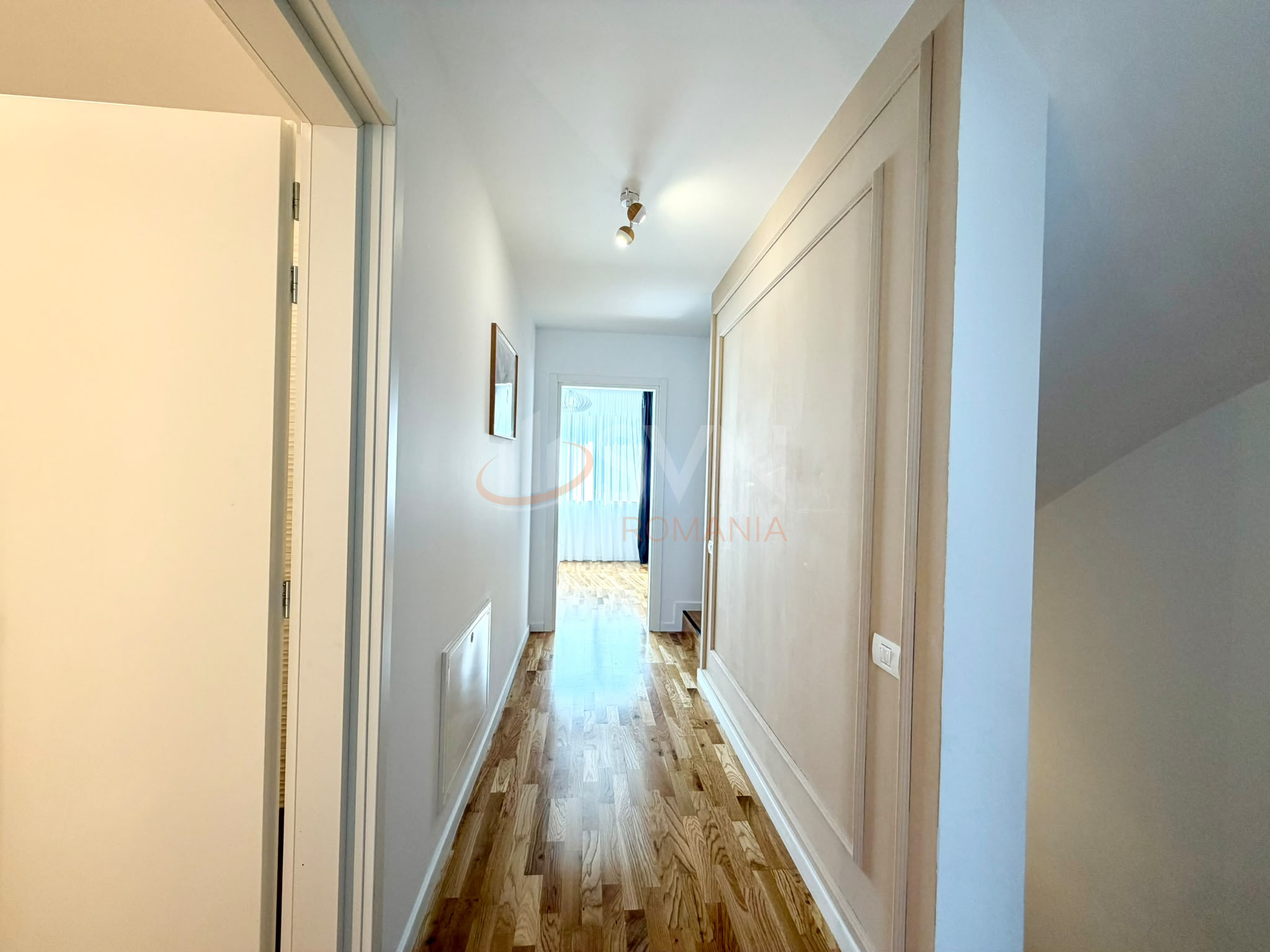 Casa, 5 camere Bucuresti/Pipera