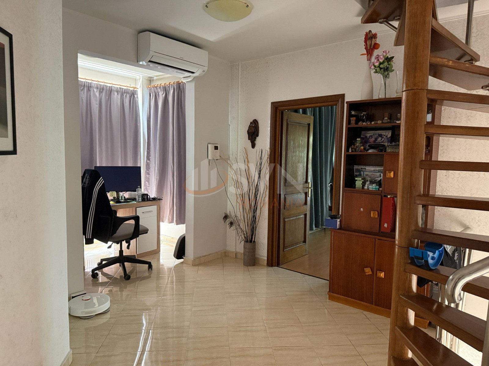 Casa, 5 camere Bucuresti/Damaroaia