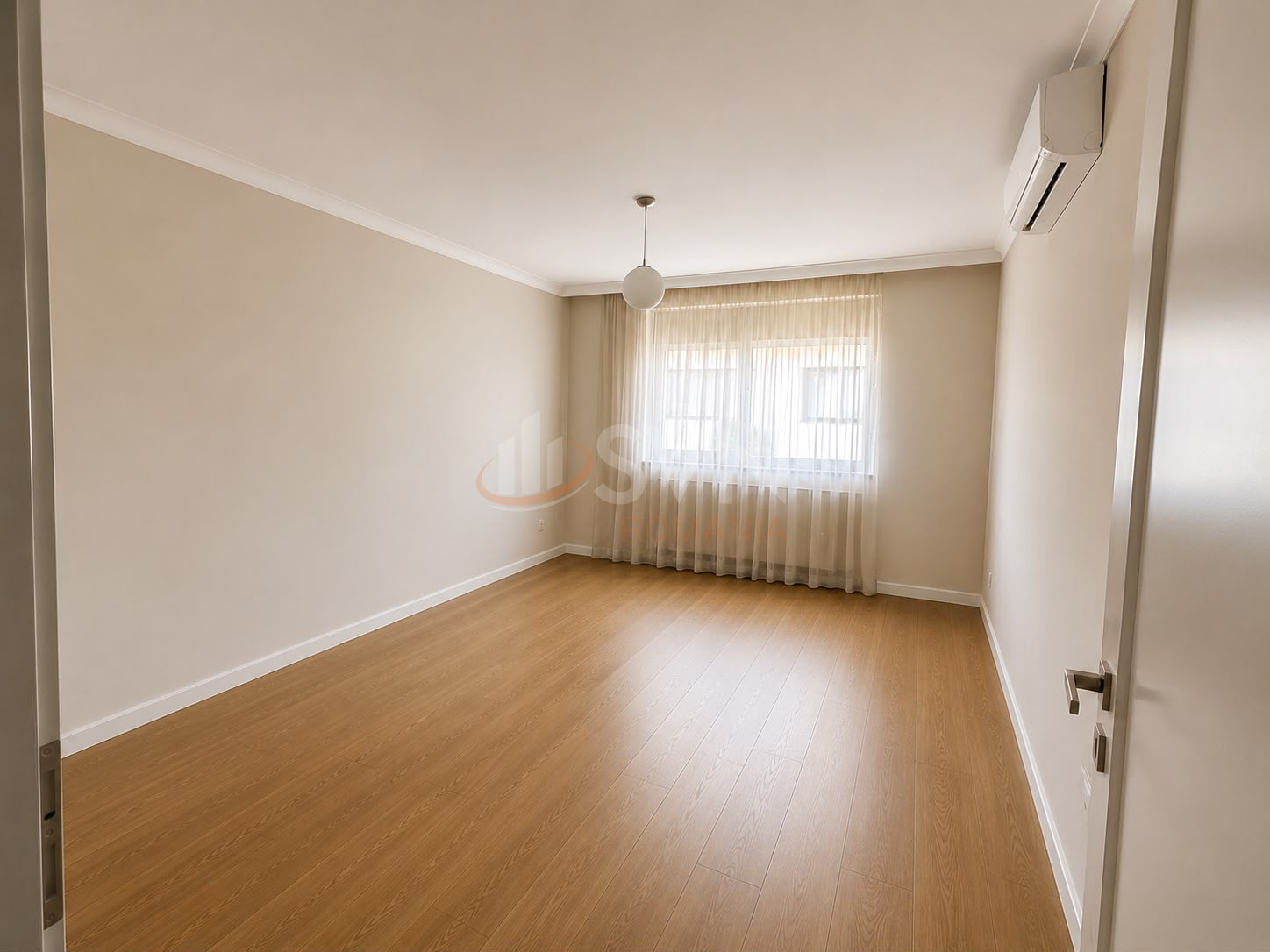 Casa, 5 camere Bucuresti/Pipera