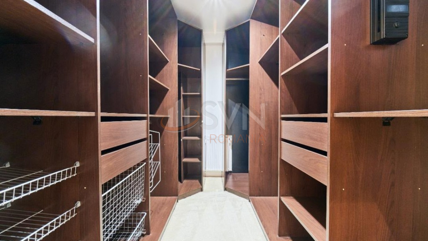 Casa, 5 camere Bucuresti/Domenii