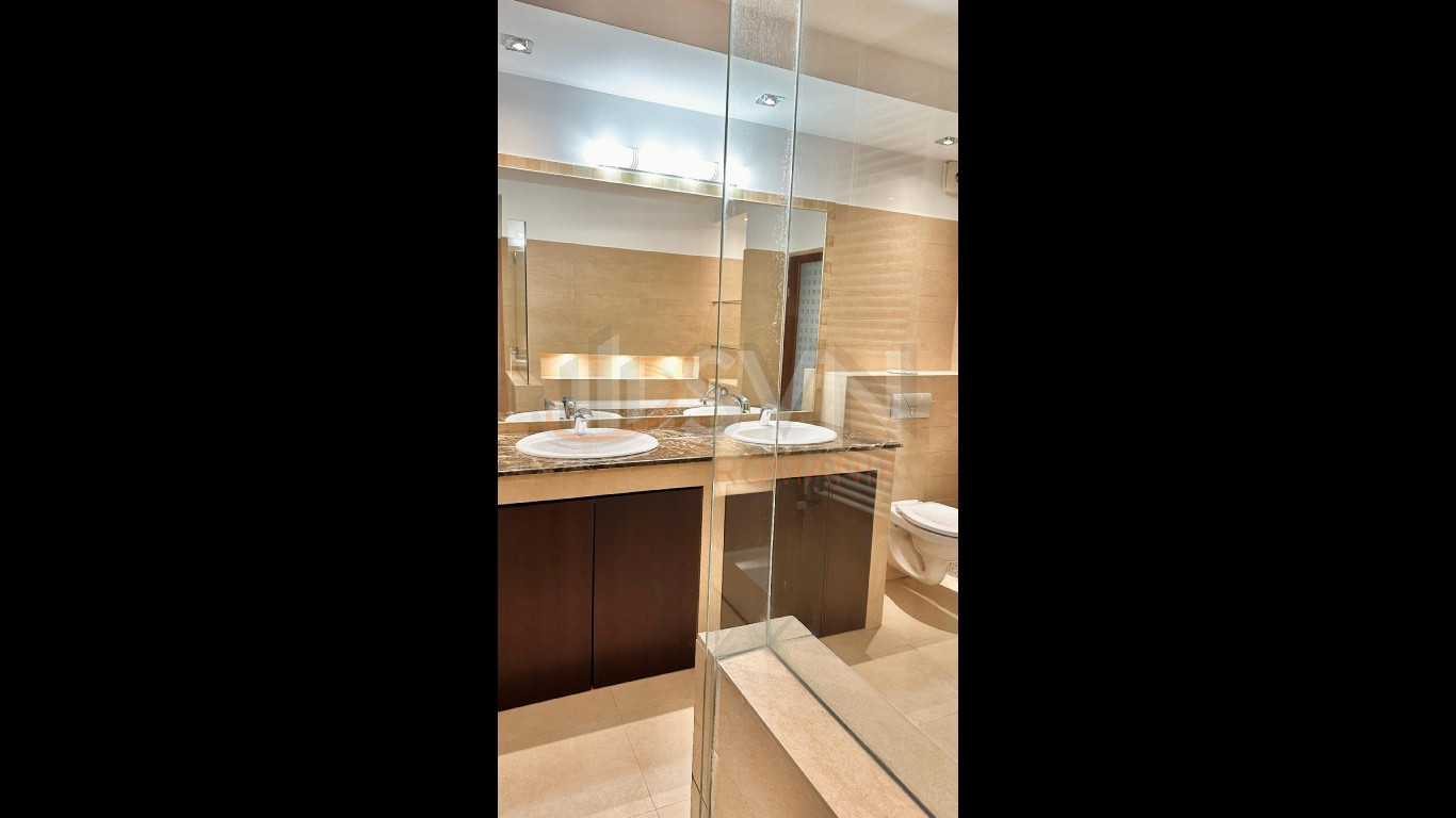 Casa, 5 camere Bucuresti/Domenii