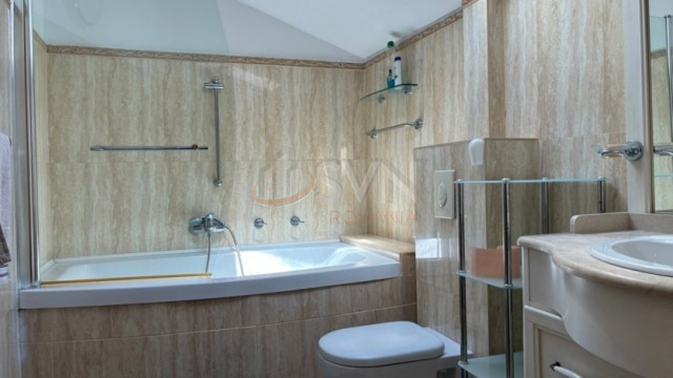 Casa, 5 camere Bucuresti/Iancu Nicolae