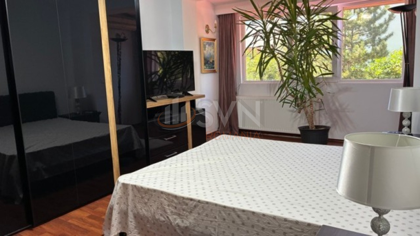 Casa, 5 camere Bucuresti/Iancu Nicolae