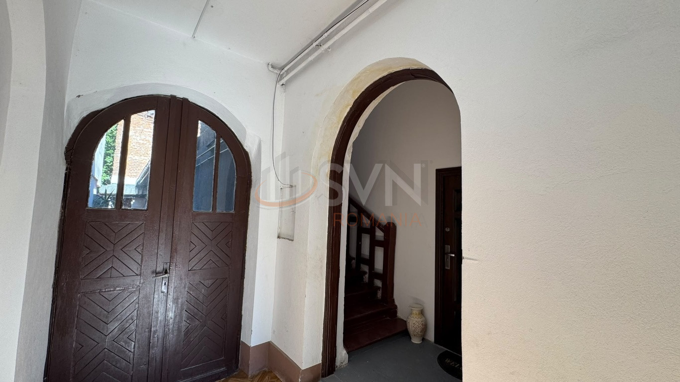 Casa, 5 camere Bucuresti/P-ta Romana