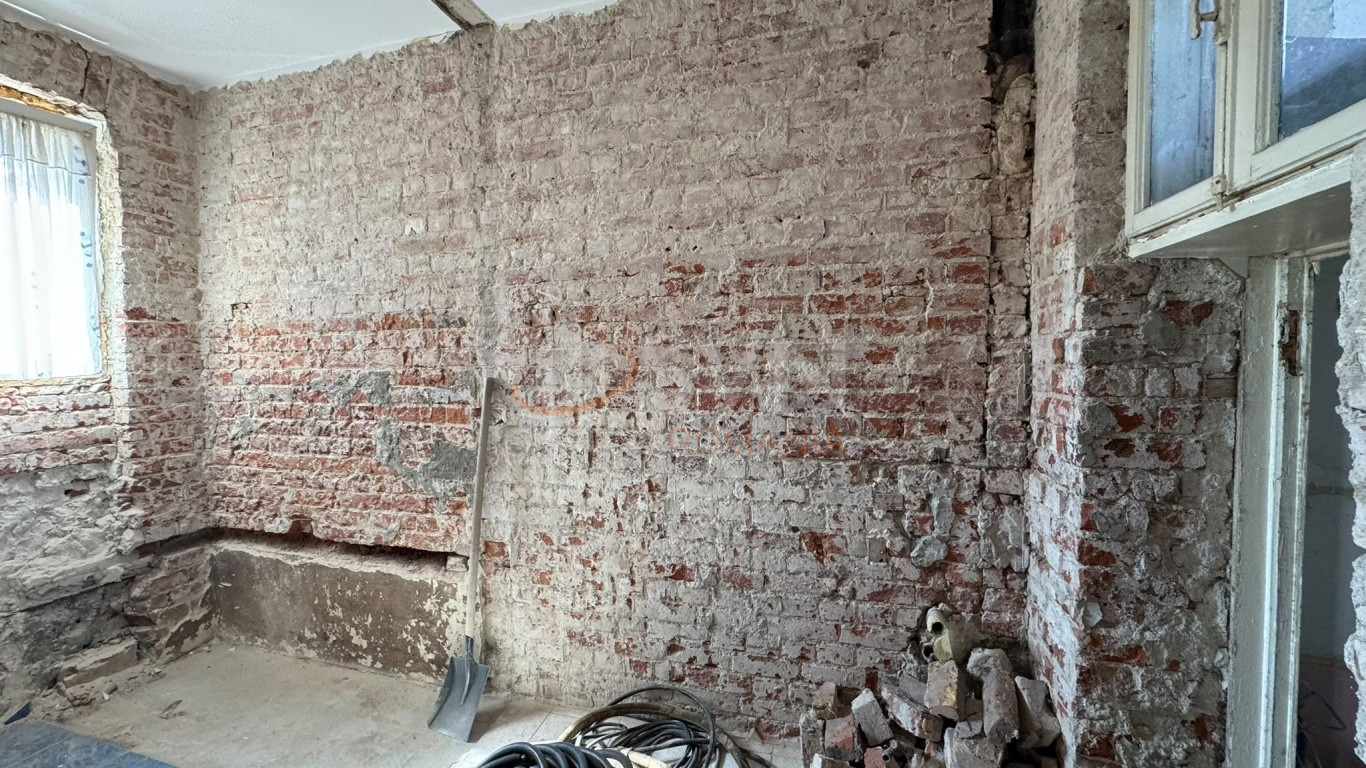 Casa, 5 camere Bucuresti/P-ta Romana