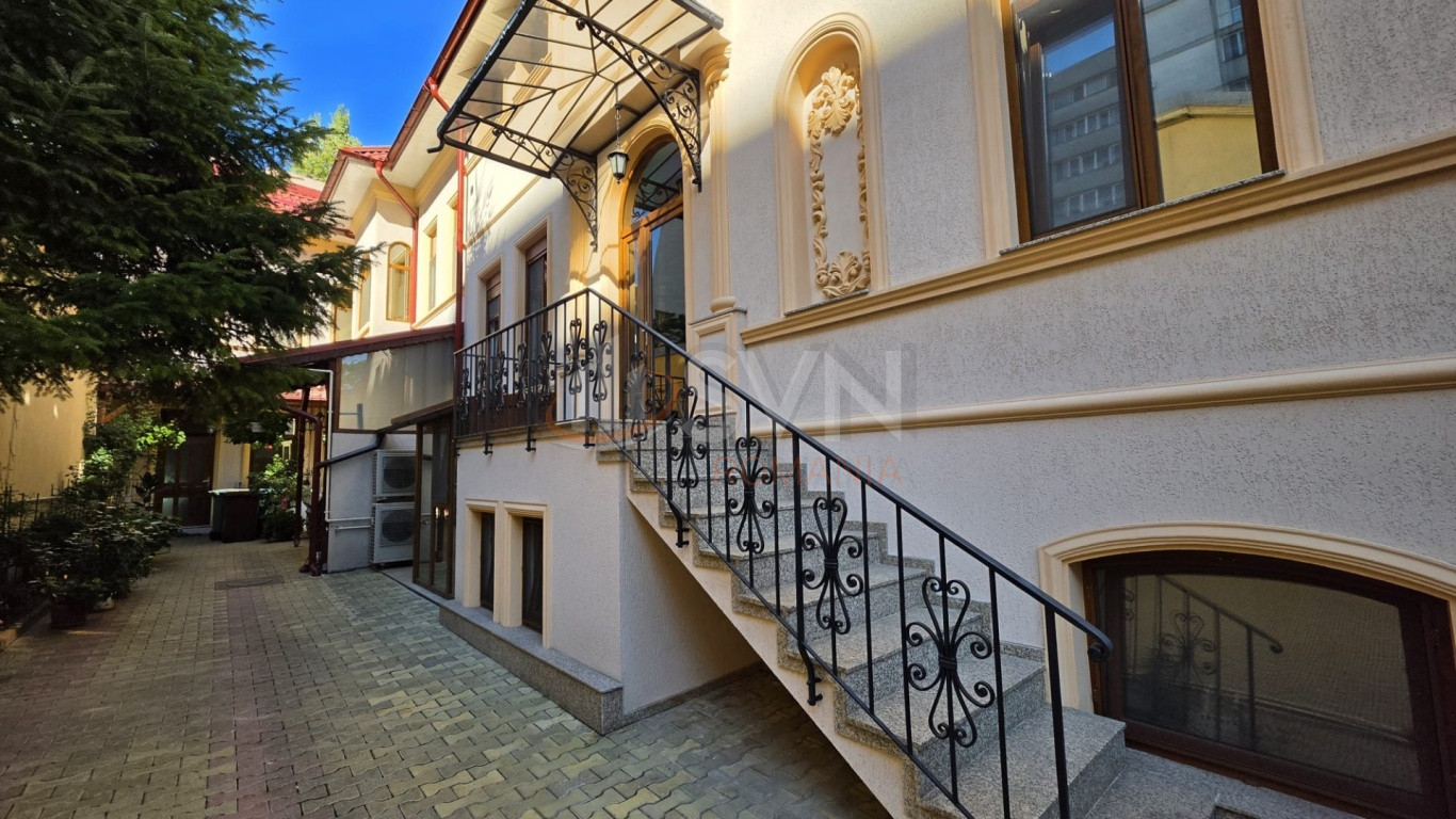 Casa, 5 camere Bucuresti/Victoriei