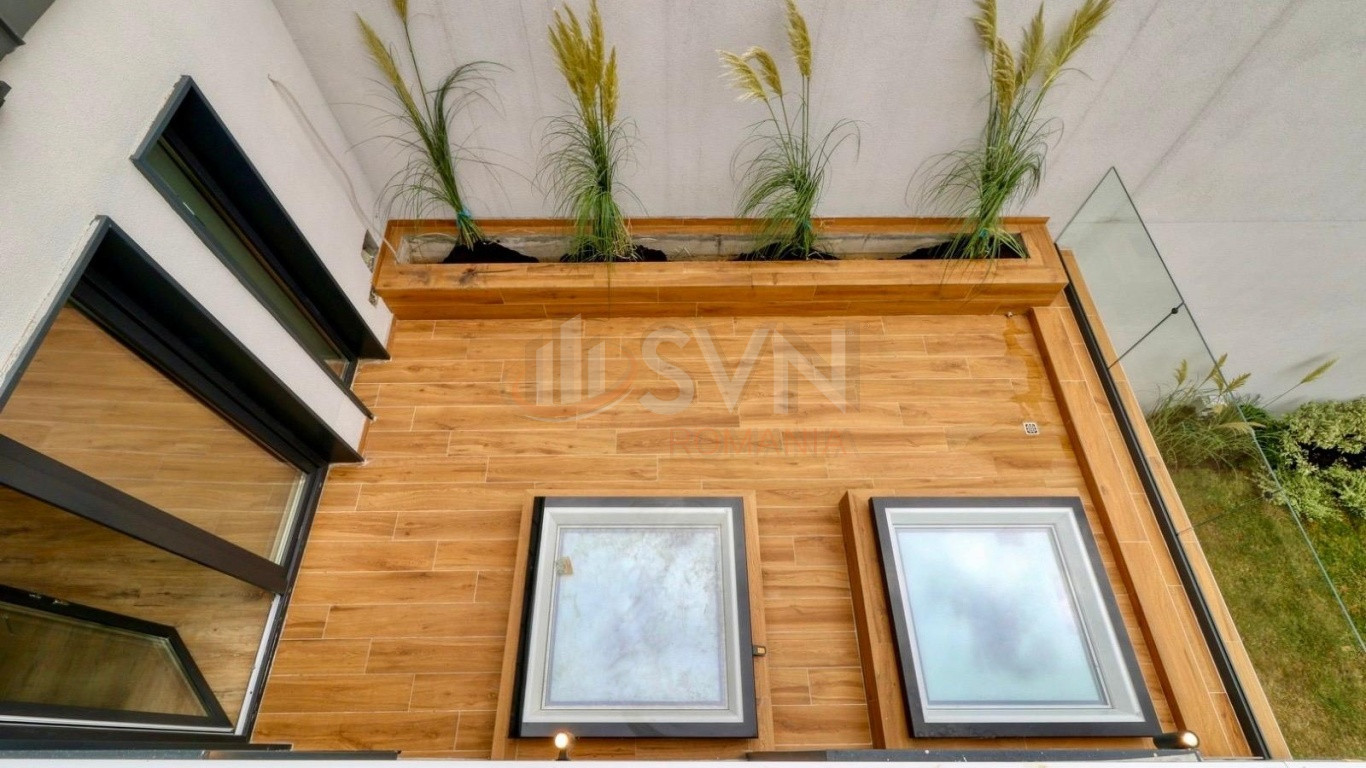 Casa, 5 camere Bucuresti/P-ta Victoriei