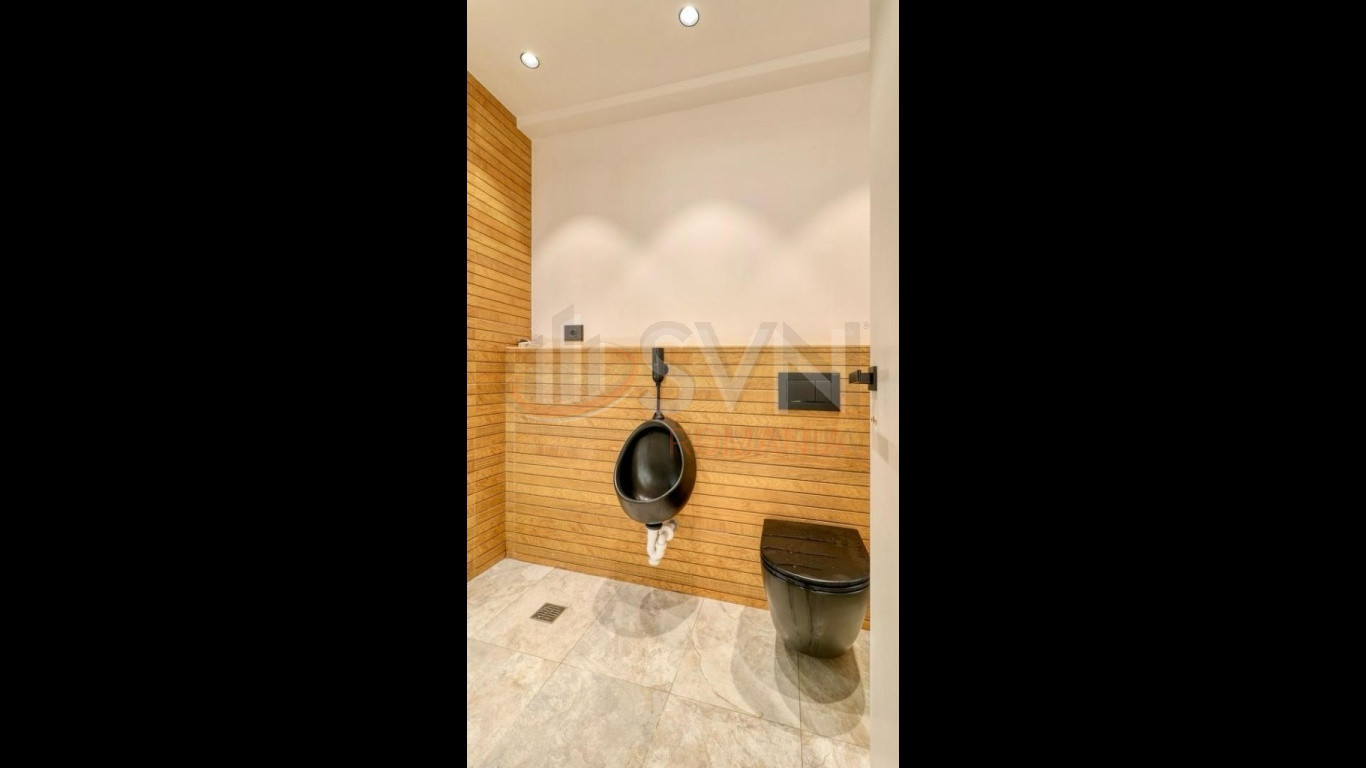 Casa, 5 camere Bucuresti/P-ta Victoriei