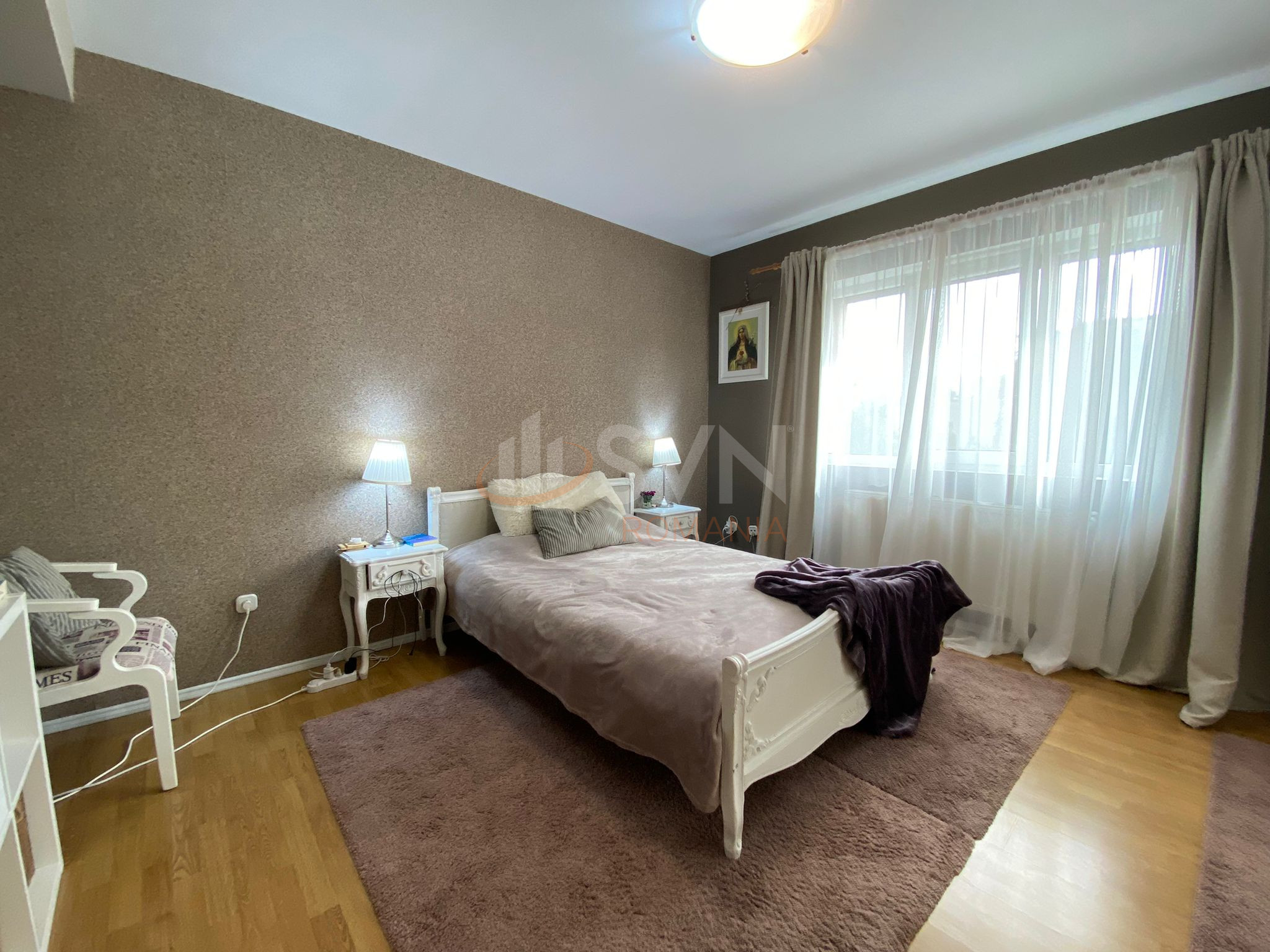 Casa, 5 camere Bucuresti/Vatra Luminoasa