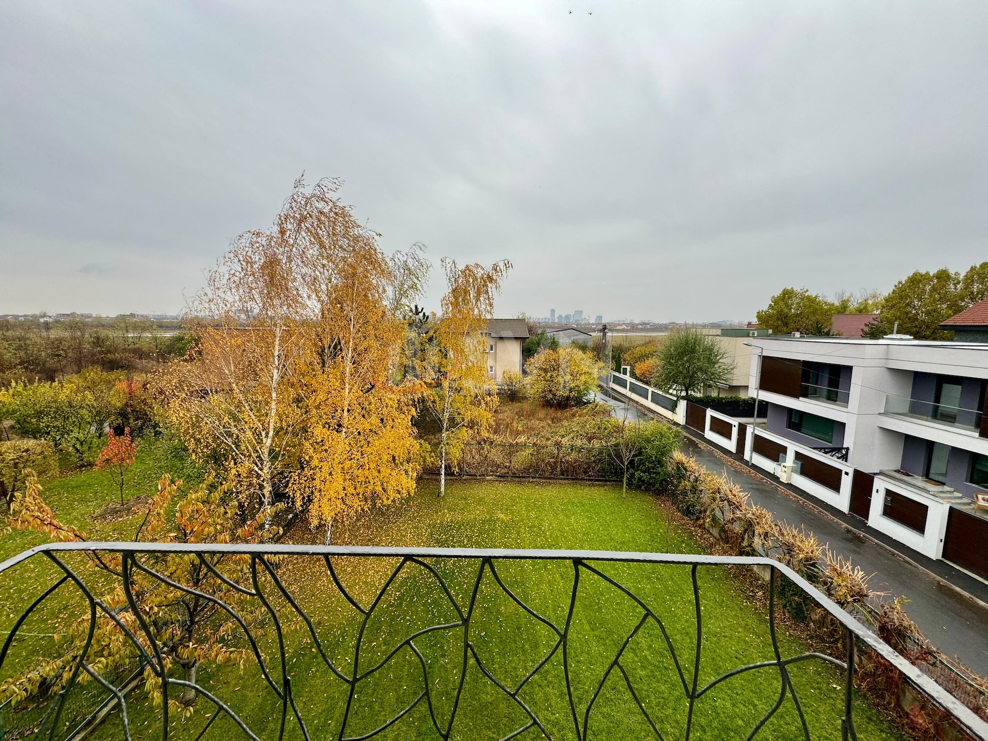 Casa, 5 camere Bucuresti/Pipera