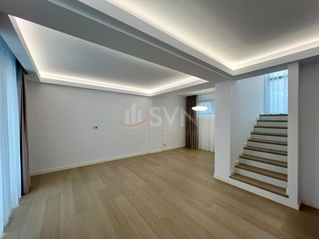 Casa, 5 camere Bucuresti/Sisesti