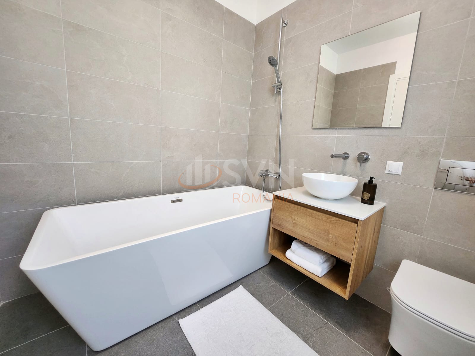 Casa, 5 camere Bucuresti/Pipera