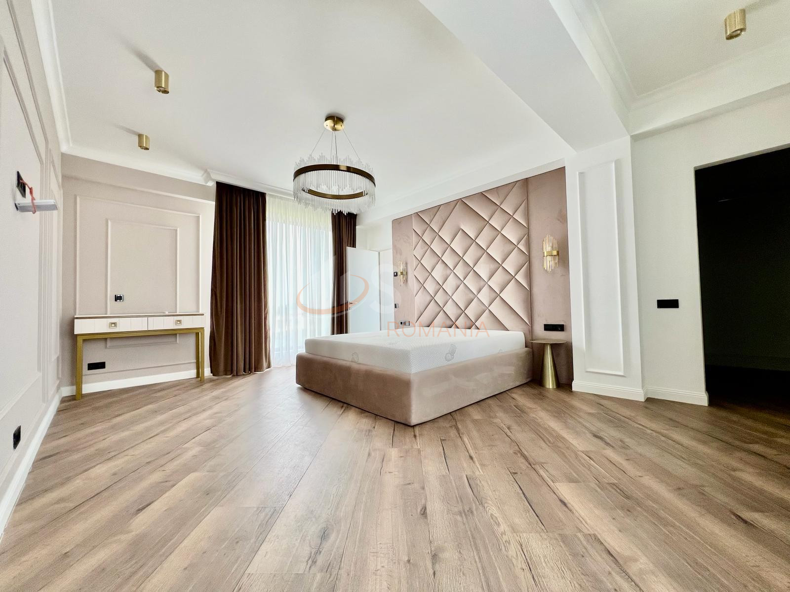 Casa, 5 camere Bucuresti/Pipera