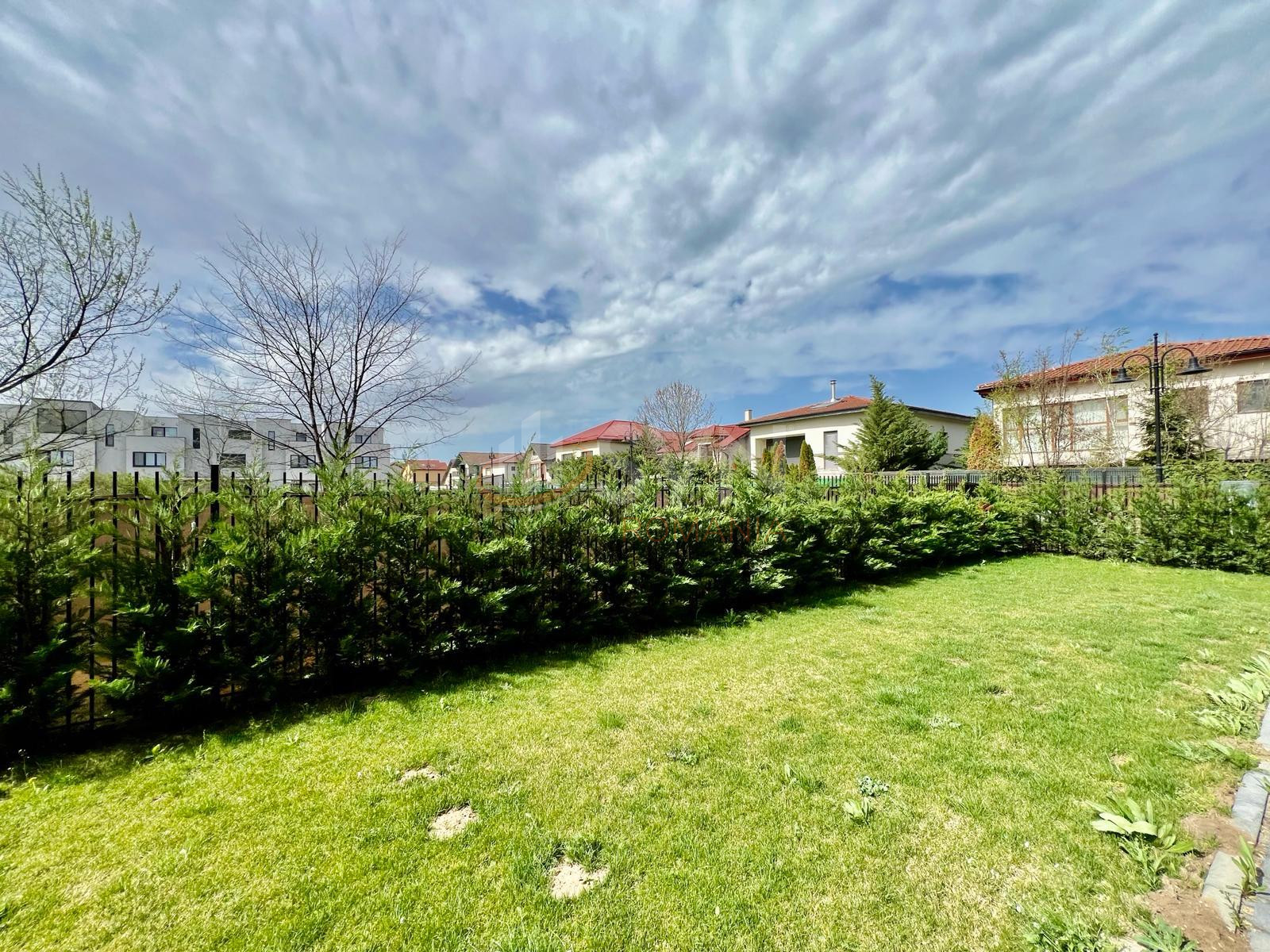 Casa, 5 camere Bucuresti/Pipera